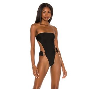 Camila coelho Laura one piece